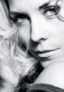 麦肯兹·怀斯摩尔 McKenzie Westmore照片