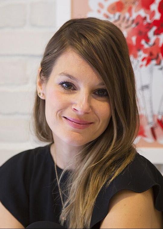 斯蒂芬妮·拉勃朗特 Stéphanie Lapointe照片