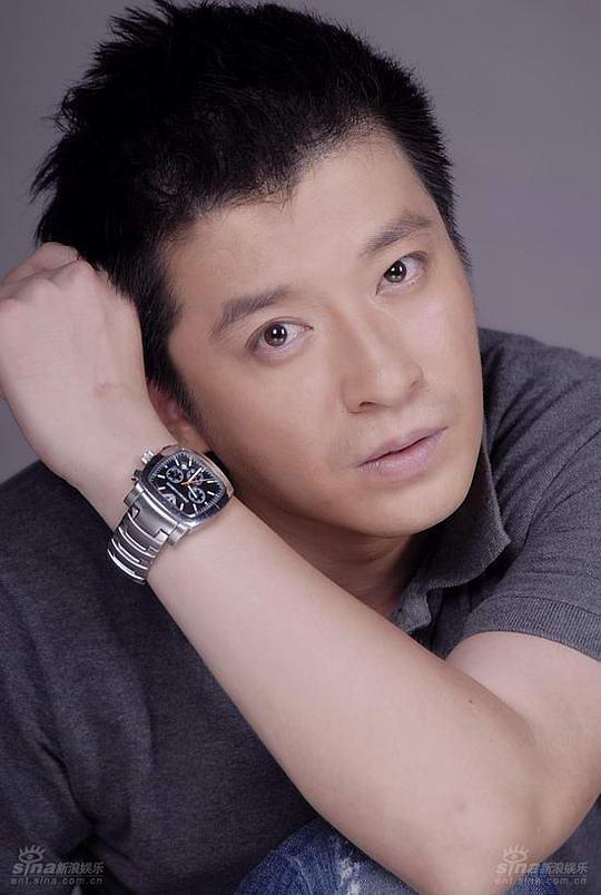 张衣 Yi Zhang照片