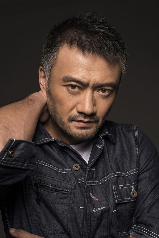 曹卫宇 Weiyu Cao照片