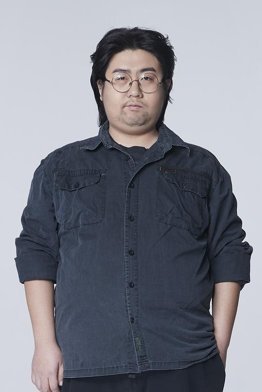 六兽 Xiaoyu Shi照片