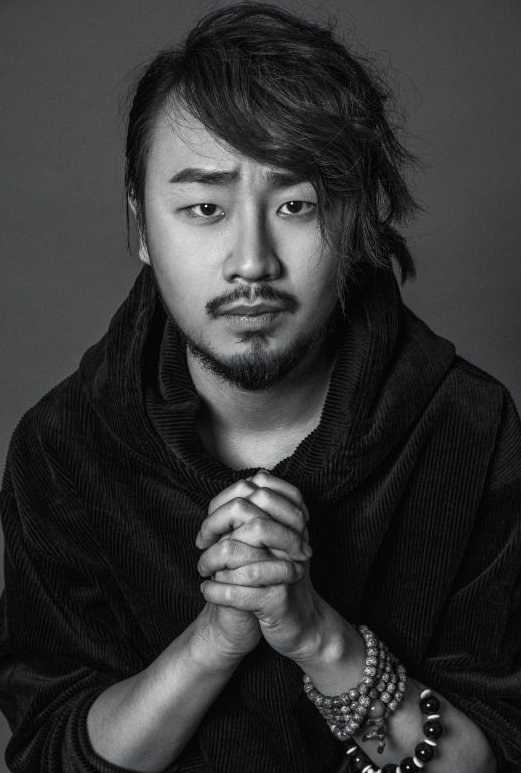 王议伟 Yiwei Wang照片