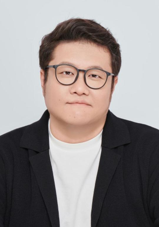 邹靖 Jing Zou照片