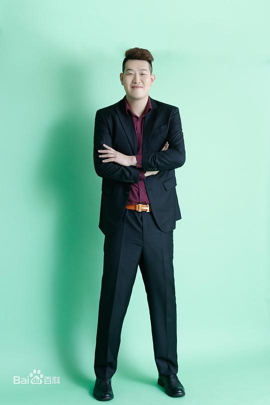 张恒瑞 Hengrui Zhang照片