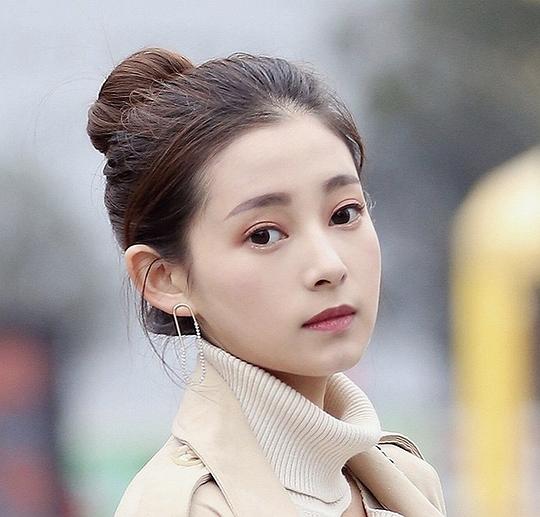 刘亦淳 Yichun Liu照片