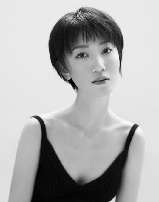 李亚瑾 Yajin Li照片