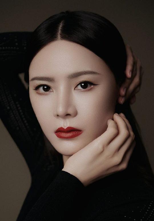 李千逸 Qianyi Li照片
