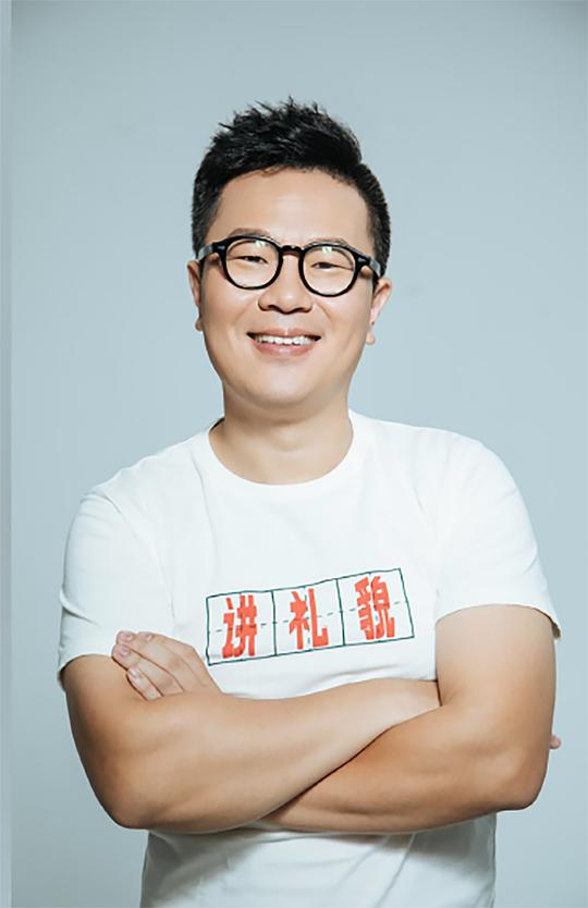 罗辑 Ji Luo照片