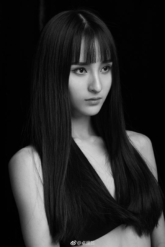 卓煜茜 Yuxi Zhuo照片