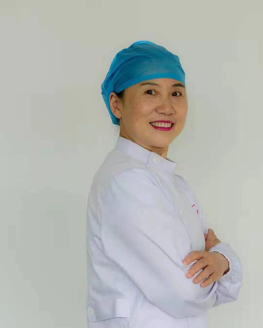 杨莉照片