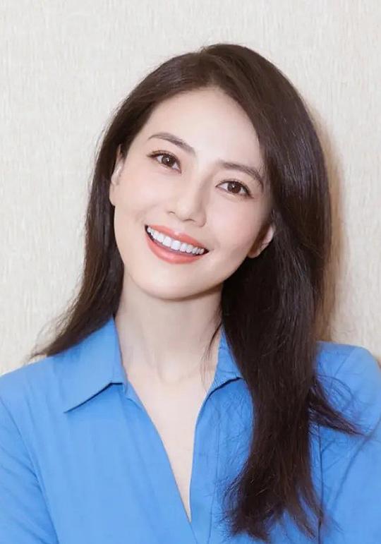 高圆圆 Yuanyuan Gao照片