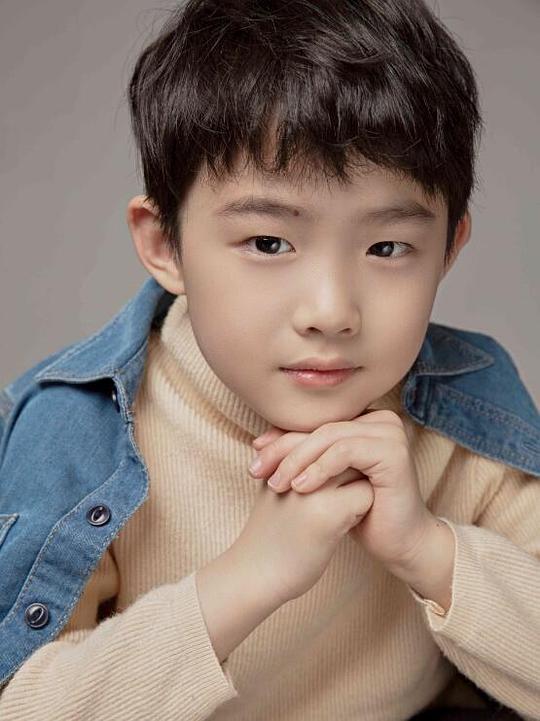姜瑞霖 Ruilin Jiang照片