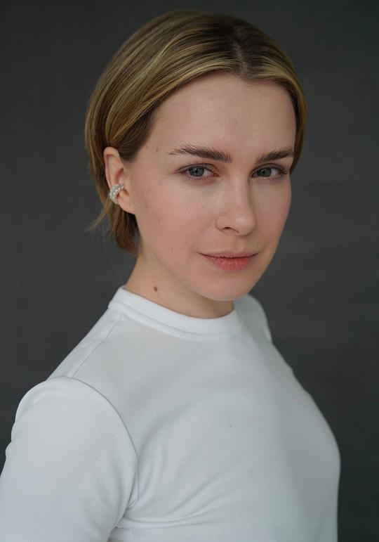 安娜·玛丽亚·西克拉克 Anna Maria Sieklucka照片