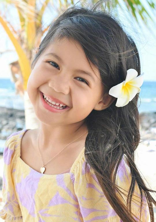 玛雅·凯洛哈 Maia Kealoha照片