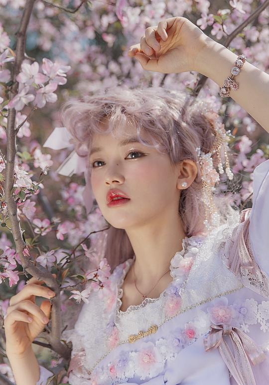 孟映宏 Yinghong Meng照片