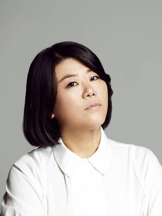 李姃垠 Jung-eun Lee照片