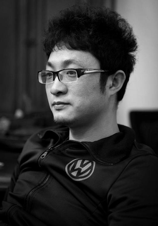 佟志坚 Zhijian Tong照片
