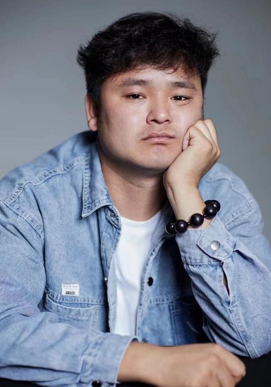 张霸波 Babo Zhang照片