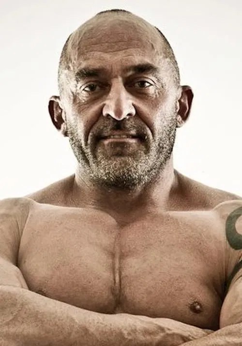 嘉斯·柯林斯 Garth Collins照片
