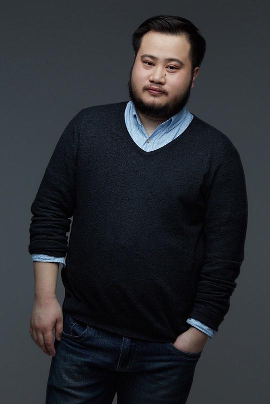 罗仪威 Yiwei Luo照片