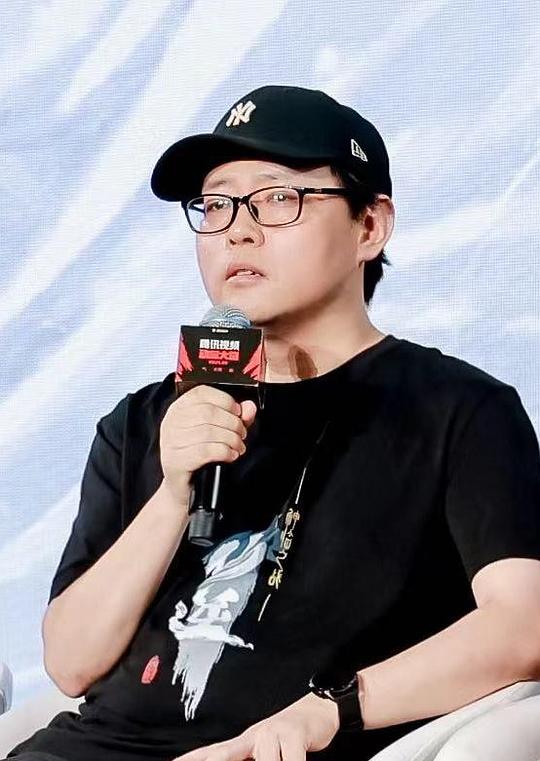 李振锋照片