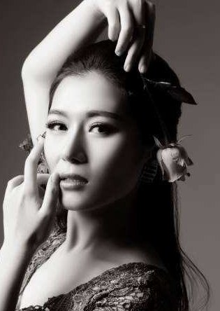 尹贝希 Beixi Yin照片