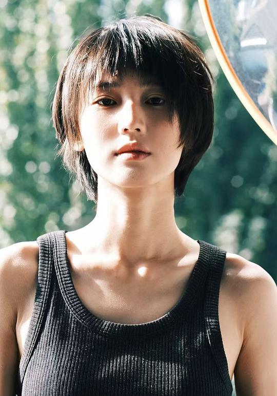侯佳音 Jiayin Hou照片
