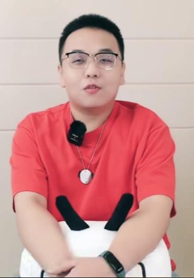 乔木心 Muxin Qiao照片