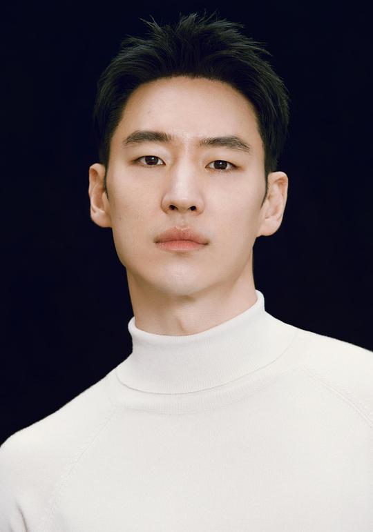 李帝勋 Je-hoon Lee照片