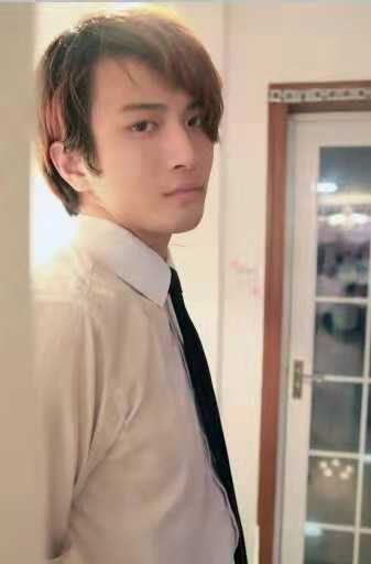 花白 Dayu Zhang照片