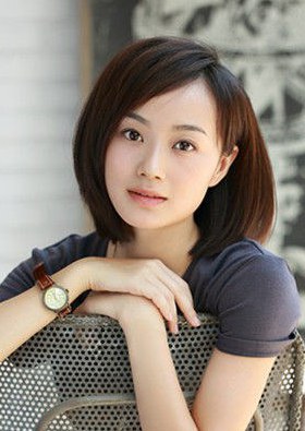 战菁一 Jingyi Zhan照片