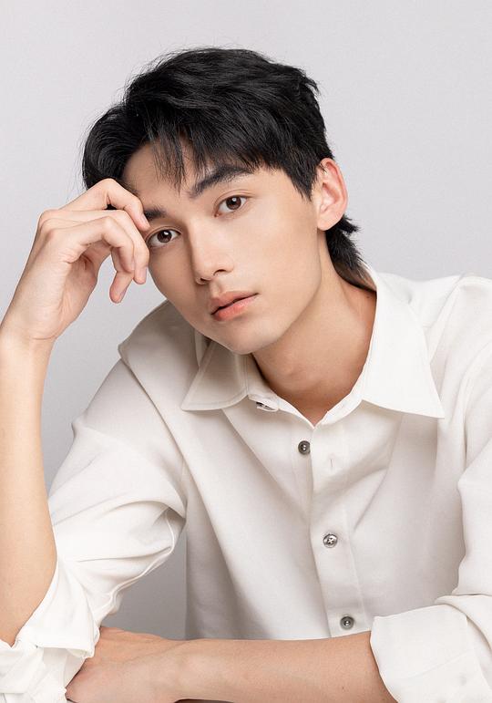 张呈 Cheng Zhang照片