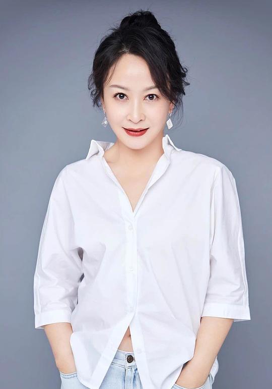 王一珺 Yijun Wang照片