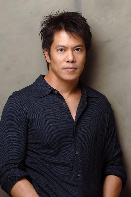 文峰 Byron Mann照片