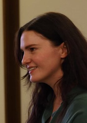 菲比·吉廷斯 Phoebe Gittins照片