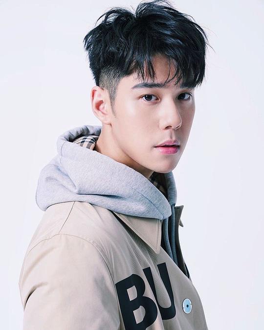 周予天 Alex Chou照片