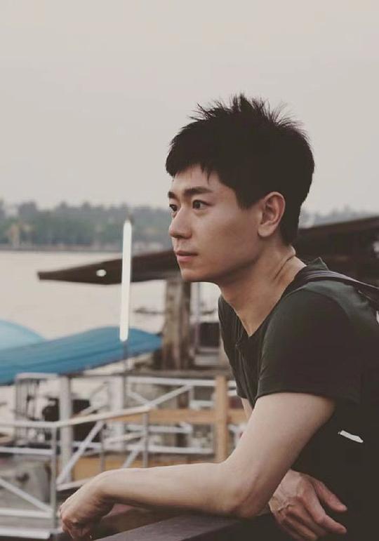 陆可 Ke Lu照片