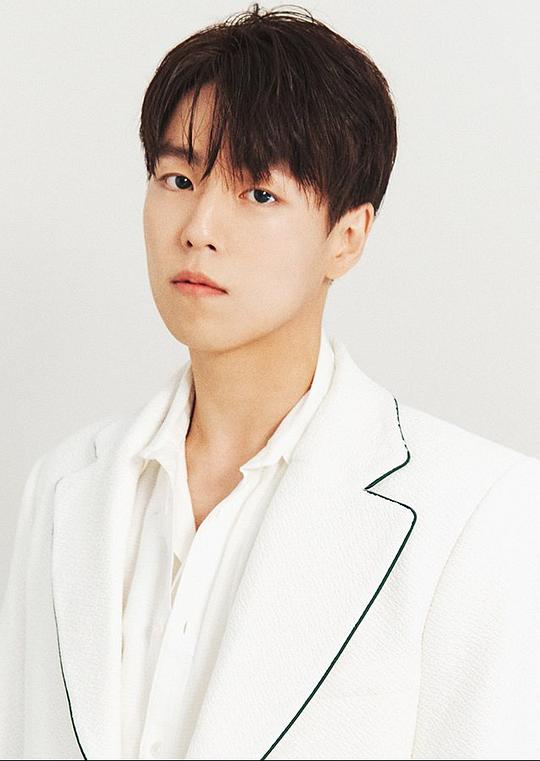 李玹雨 Hyun-Woo Lee照片
