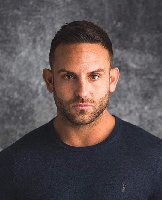 亚当·柯林斯 Adam Collins照片