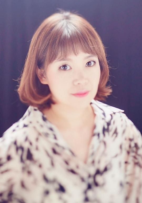 马雪 Xue Ma照片
