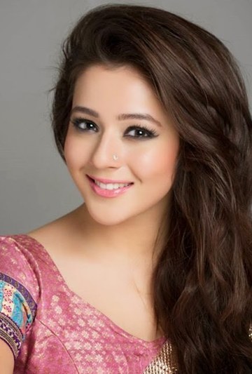 普里亚尔·戈尔 Priyal Gor照片