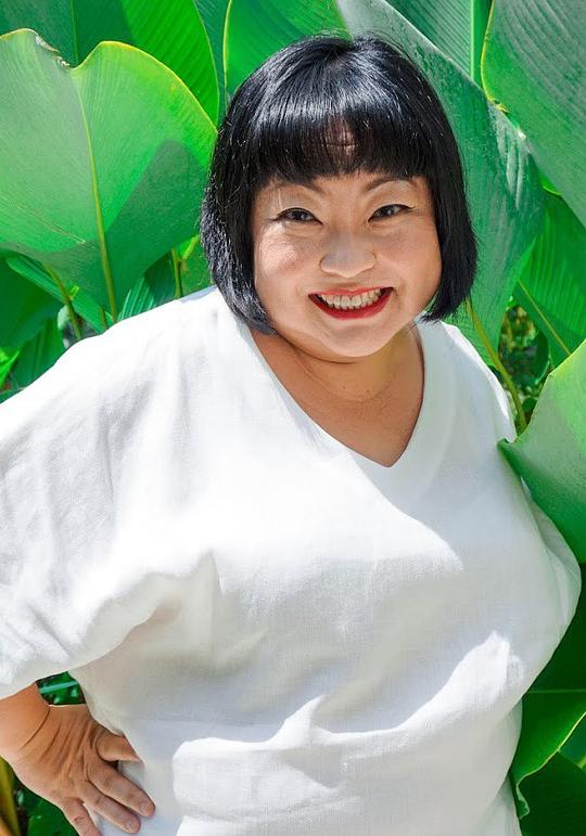 陈美廪 Selena Tan照片