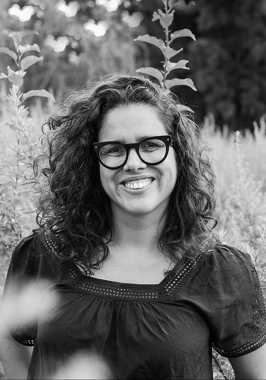 卡拉·古铁雷斯 Carla Gutiérrez照片