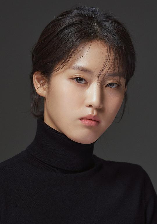 李妍 Lee Yeon照片
