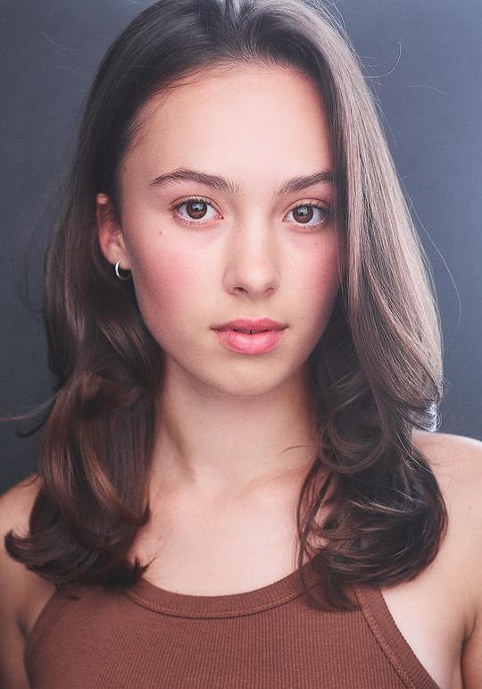 达比·莉莉·李-斯塔克 Darby Lily Lee-Stack照片