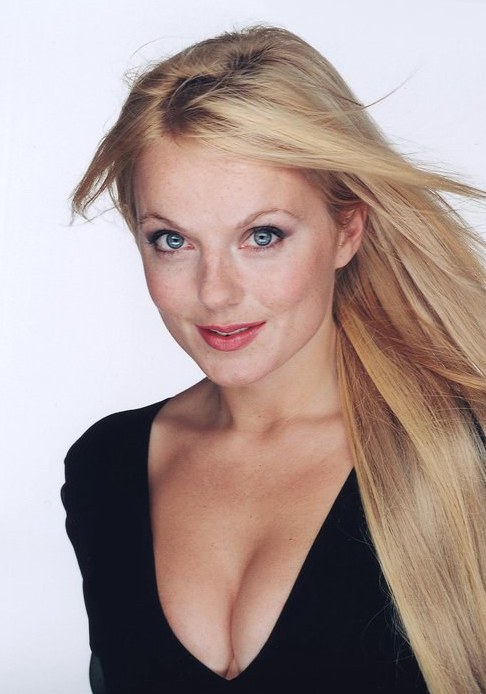 洁芮·哈利维尔 Geri Halliwell照片