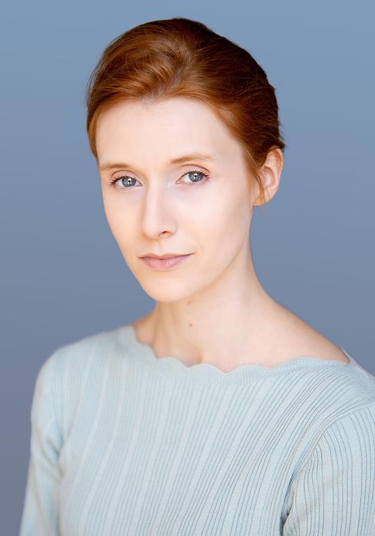 妮科尔·汤普金斯 Nicole Tompkins照片