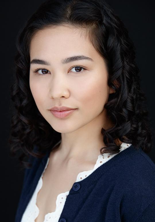 Ella Choi照片