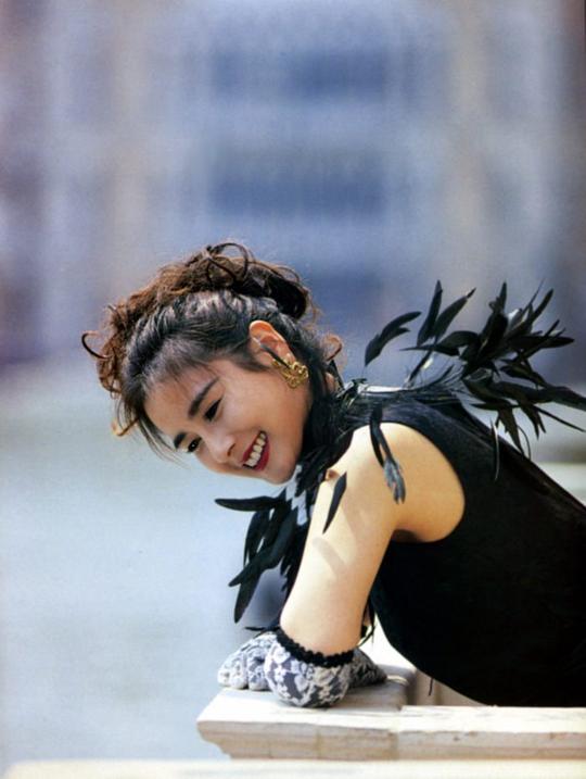 石原真理子 Mariko Ishihara照片