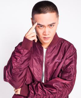 释臣伟 Chenwei Shi照片